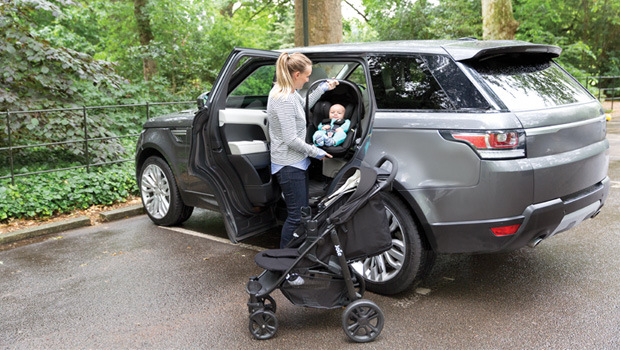 Joie: passeggini e seggiolini auto