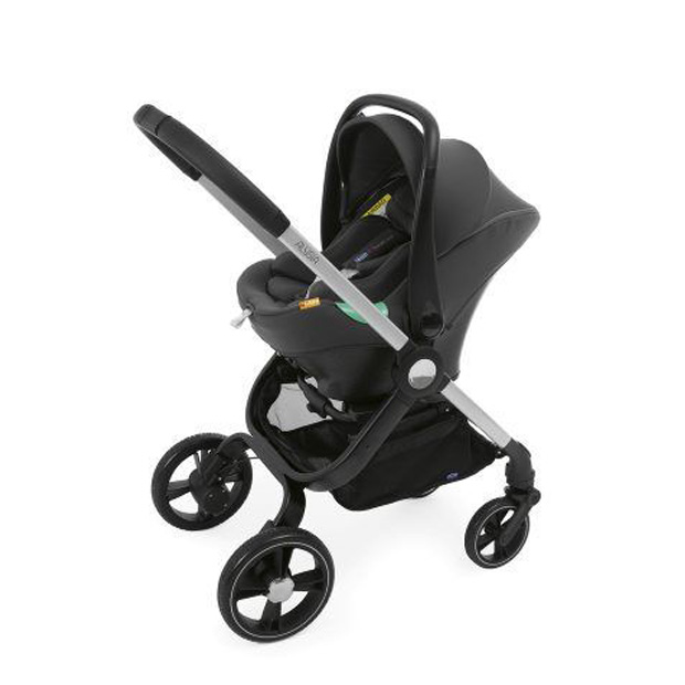 Seggiolino Kiros i-Size su telaio Chicco Alysia