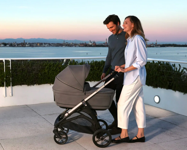 Inglesina Aptica System Quattro - collezione 2026 - passeggino per citt� e multiterreno