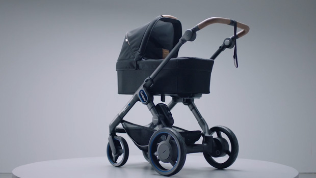 Esempio di passeggino tecnologico: l'e-Stroller NXT90e di Emmalijunga