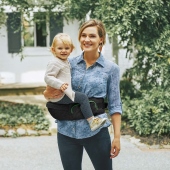 Vista posizione sul fianco con bimbo - Marsupio Hip Seat Carrier Chicco