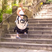 Foto ambientata - Passeggino Quattro Ruote Hauck Lift Up 4