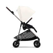 Vista laterale con seduta fronte strada - Passeggino Leggero Cybex Melio