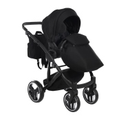 Vista diagonale del passeggino con coprigambe - Passeggino Trio Junama Diamond Basic