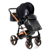 Vista diagonale del passeggino con coprigambe - Passeggino Trio Junama Diamond Shine