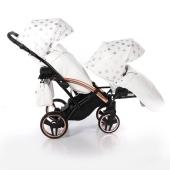 Vista laterale con coprigambe - Passeggino Gemellare Junama Glow Slim Gemellare