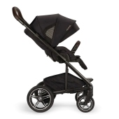 Vista laterale con seduta fronte strada - Passeggino Quattro Ruote Nuna Mixx Next BMW