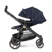 Vista laterale con schienale reclinato - Passeggino Quattro Ruote Peg Perego Book