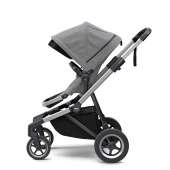 Vista laterale fronte strada - Passeggino Quattro Ruote Thule Sleek