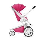 Vista laterale fronte mamma - Colore Pink Passion - Passeggino Tre Ruote Quinny Moodd
