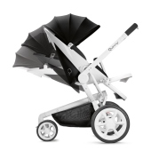 Posizioni reclinabili nella versione fronte mamma - colore Black Irony - Passeggino Tre Ruote Quinny Moodd
