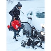 Vista utilizzo sulla neve con accessori opzionali Sci - Passeggino Quattro Ruote Cybex Priam