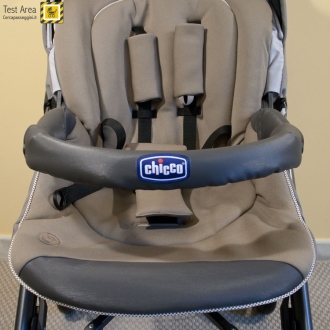 Chicco Trio Love - Particolare della barra di protezione - vista frontale