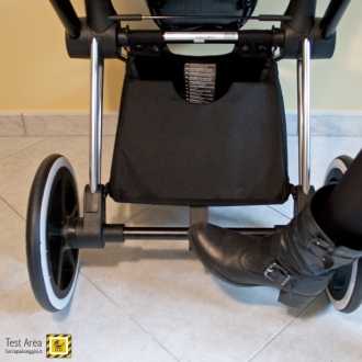 Cybex PRIAM Trio Cloud Q Plus - Come attivare il freno