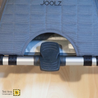 Joolz Day Quadro - Dettagli freno posteriore centralizzato 
