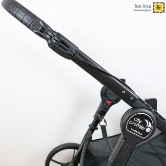 Baby Jogger Trio City Premier - Telaio - particolare del freno azionato