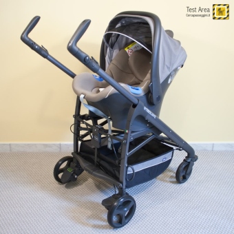 Chicco Trio Love - Vista della versione Travel System - telaio+seggiolino auto