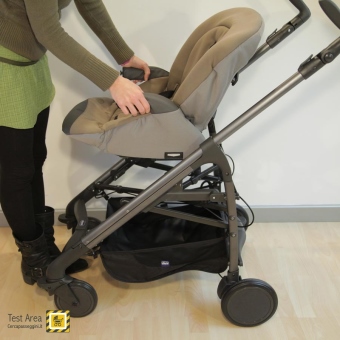 Chicco Trio LOVE - Seduta del passeggino - come agganciarla al telaio