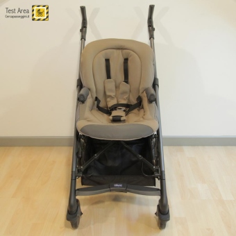 Chicco Trio LOVE - Seduta del passeggino - Vista frontale, agganciata al telaio