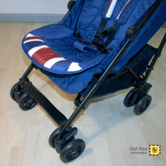 Easywalker MINI Buggy - Particolare del poggiagambe abbassato