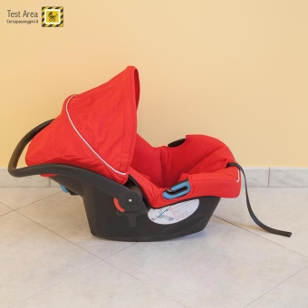 Foppapedretti TUO - Seggiolino auto TUO - Maniglione posizione 3 - Posizione intermedia (uso funzione dondolo)