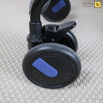 Peg Perego Pliko Mini - Telaio - particolare ruota anteriore