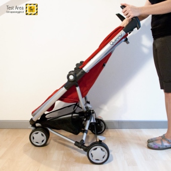 Quinny Zapp Xtra 2 - Fase di apertura - passeggino aperto