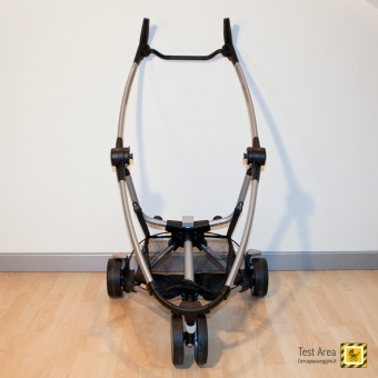 Quinny Zapp Xtra 2 - Vista frontale del telaio aperto