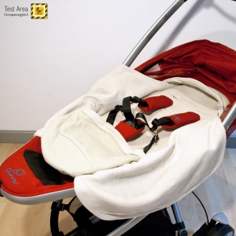 Quinny Zapp Xtra 2 - Riduttore per neonato applicato alla seduta, con copertina aperta - accessorio opzionale